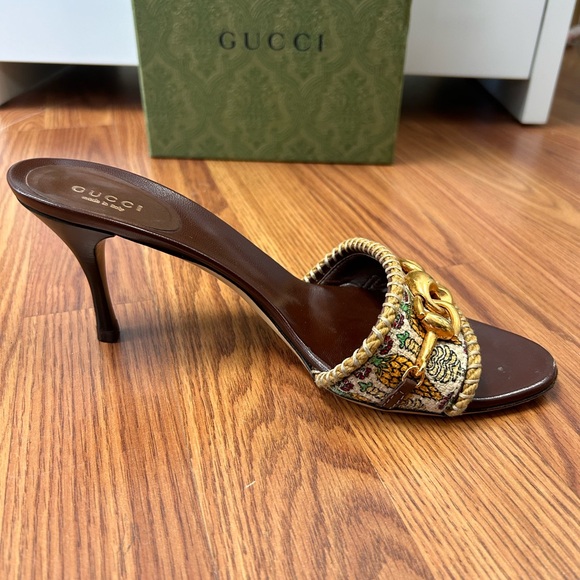 Gucci Brown Woven Jute Horsebit Heels Gold Chain Link Women’s Size 8.5B - Picture 4 of 11